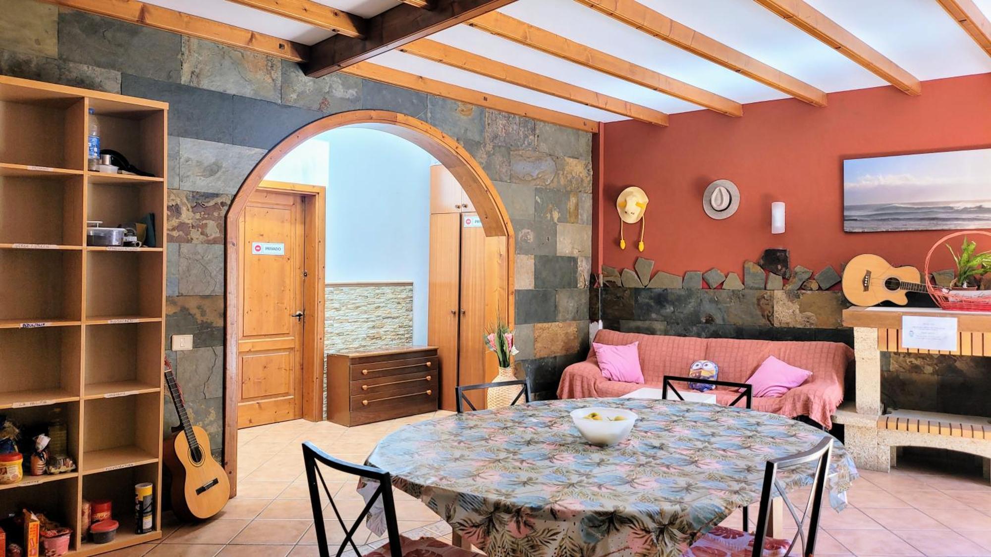 Eden Guesthouse Sardina Exterior photo